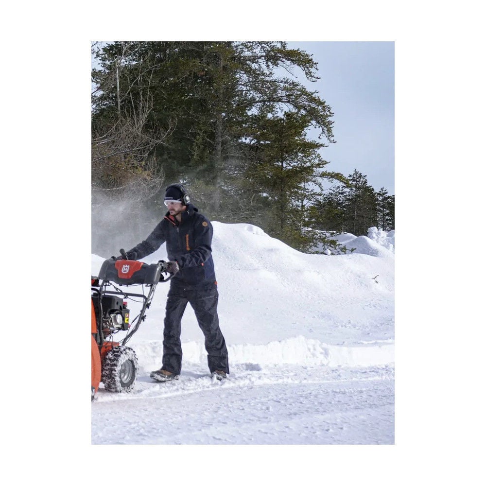 Husqvarna ST 224 Residential Snow Blower 24in 208cc, large image number 10