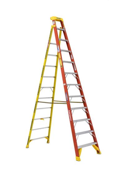 Werner 12Ft LEANSAFE Type IA Fiberglass Leaning Ladder