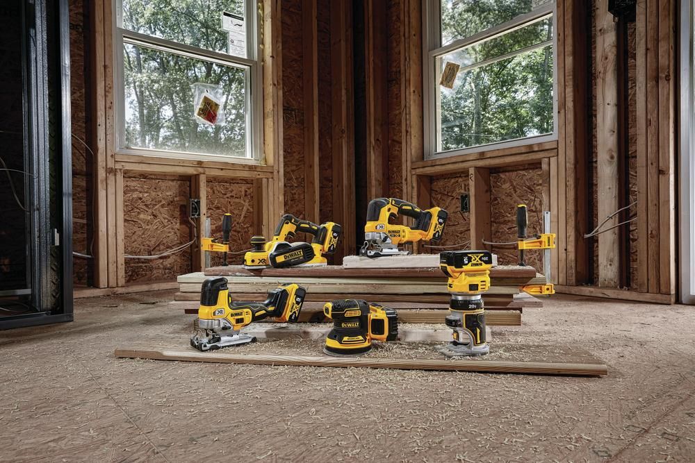 DEWALT 20V MAX XR 5 in Cordless Random Orbital Sander Kit (2.0Ah Battery), large image number 6