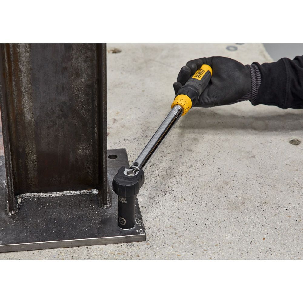 DEWALT Power-Stud+ SD1 1/2 x 5-1/2 Inch Carbon Steel Concrete Wedge Anchor 50 Pieces, large image number 3