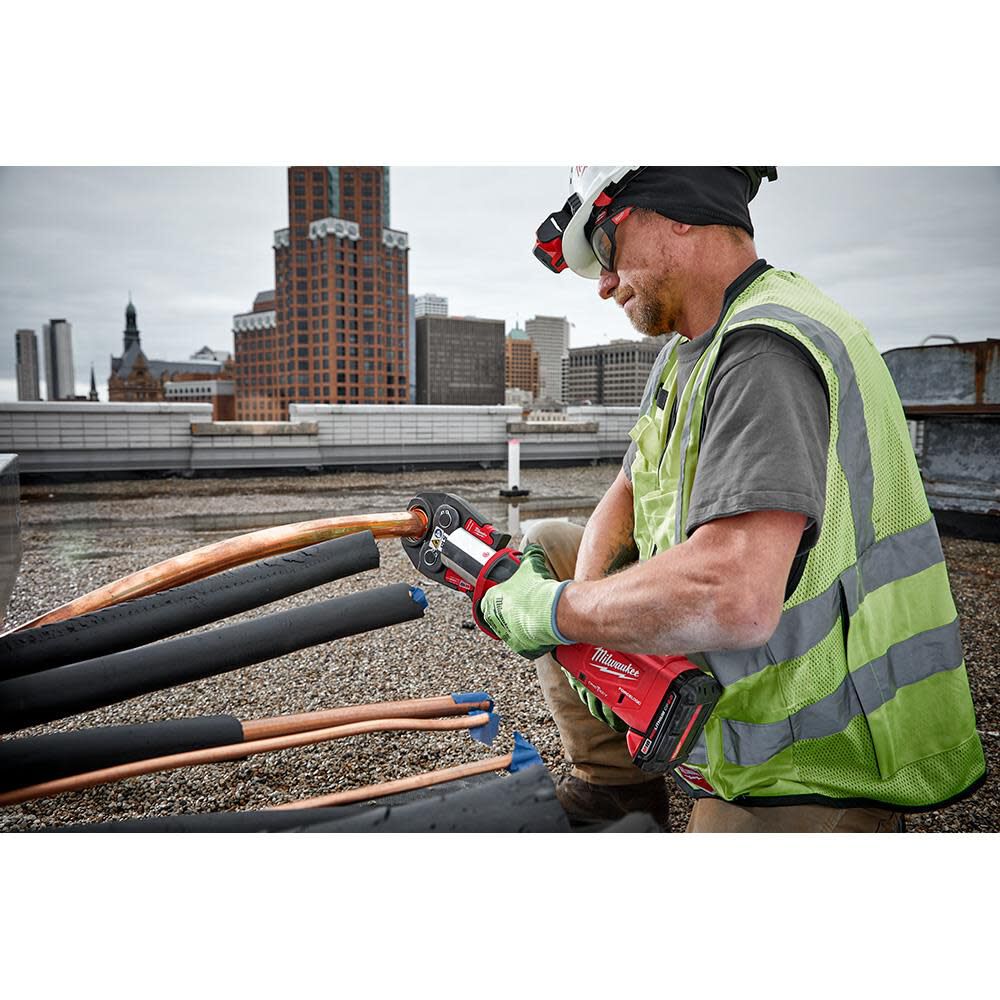 Milwaukee m18 force hot sale logic press tool