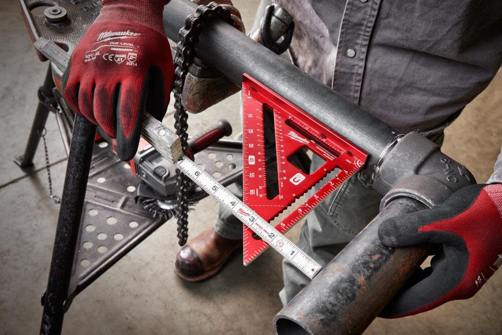Milwaukee 7 in. Magnetic Rafter Square, large image number 3