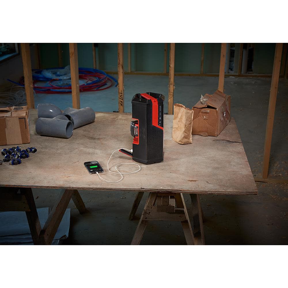 Milwaukee m18 m12 top speaker