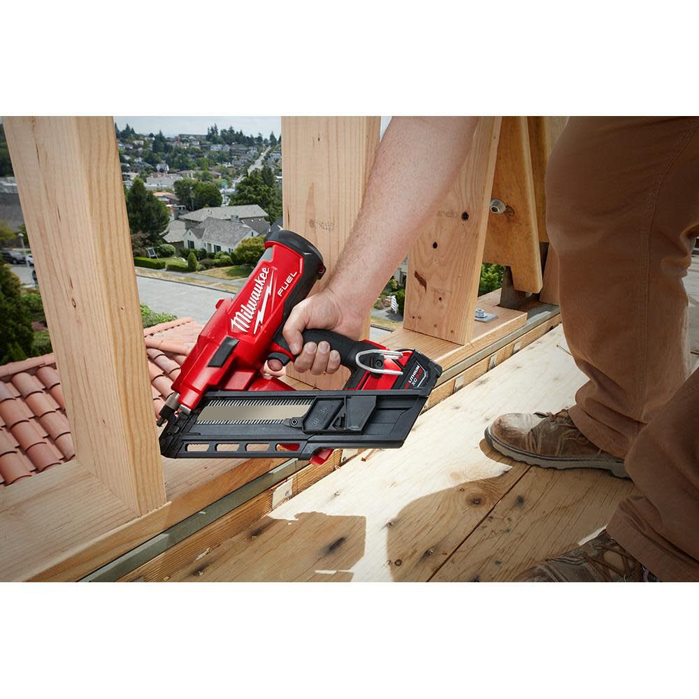 Milwaukee m18 fuel framing shop nailer 30 degree