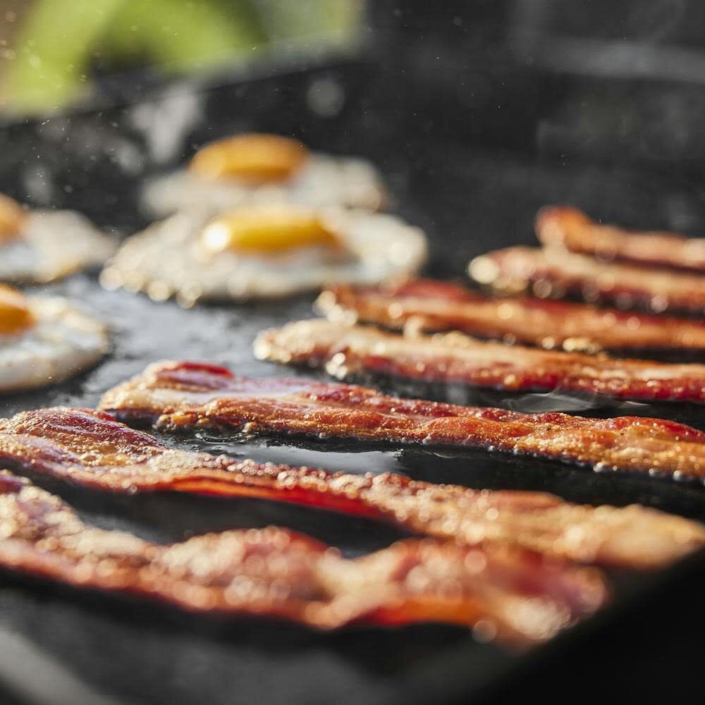 Weber Slate 17 Inch 1 Burners Liquid Propane Tabletop Griddle, Black, large image number 6