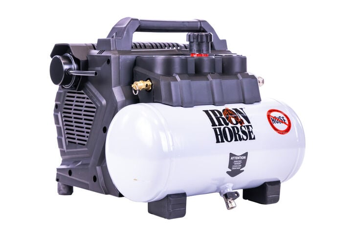 Iron Horse .75hp 1.5 Gallon Hot Dog Air Compressor, large image number 1