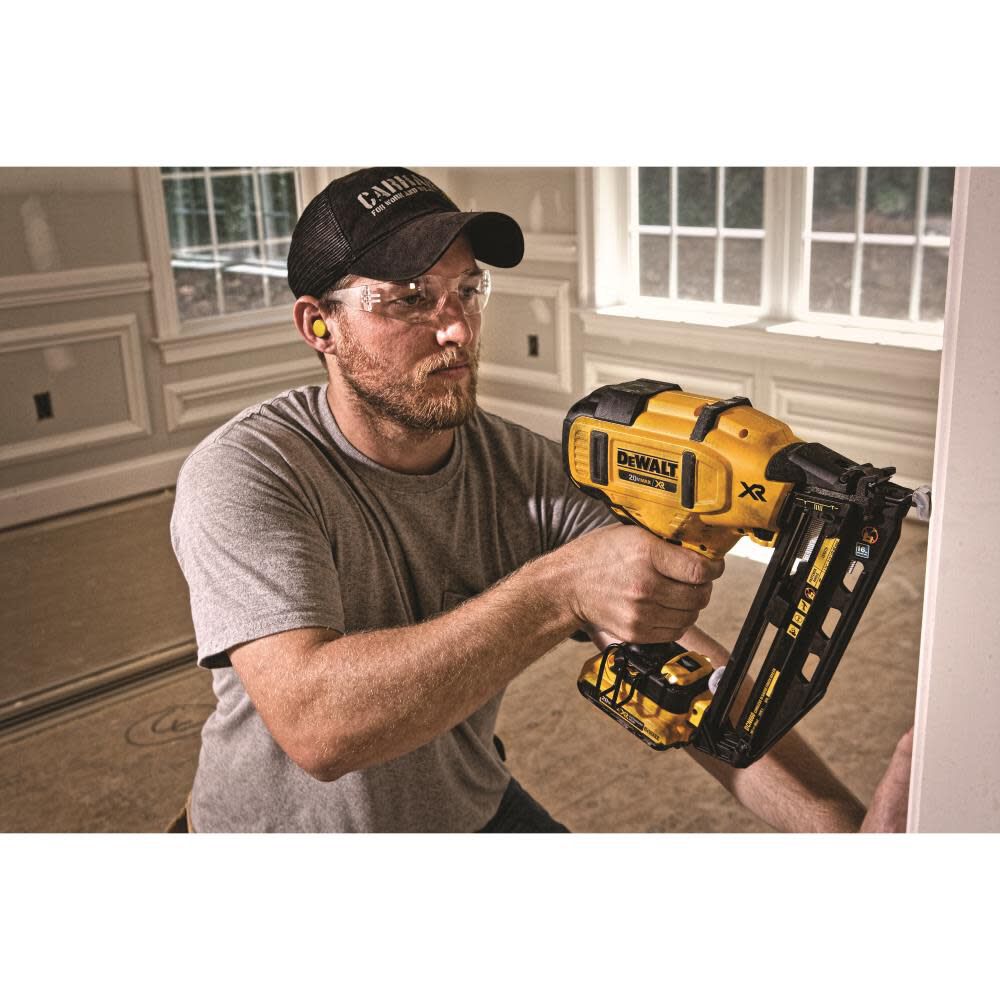 DEWALT 20 V MAX 16 Gauge Angled Cordless Finish Nailer Kit DCN660D1 Acme Tools