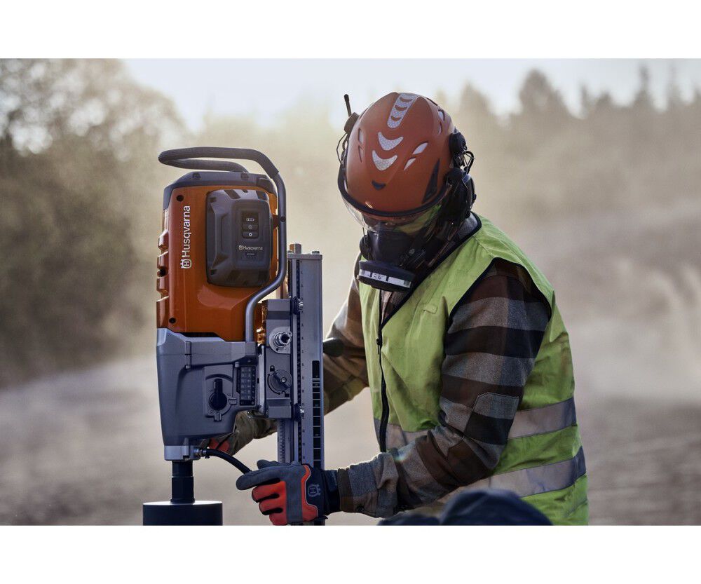 Husqvarna Construction DM 1 PACE 3.2HP 16 Inch Battery Powered Core Drill (Bare Tool) Refurbished, large image number 9