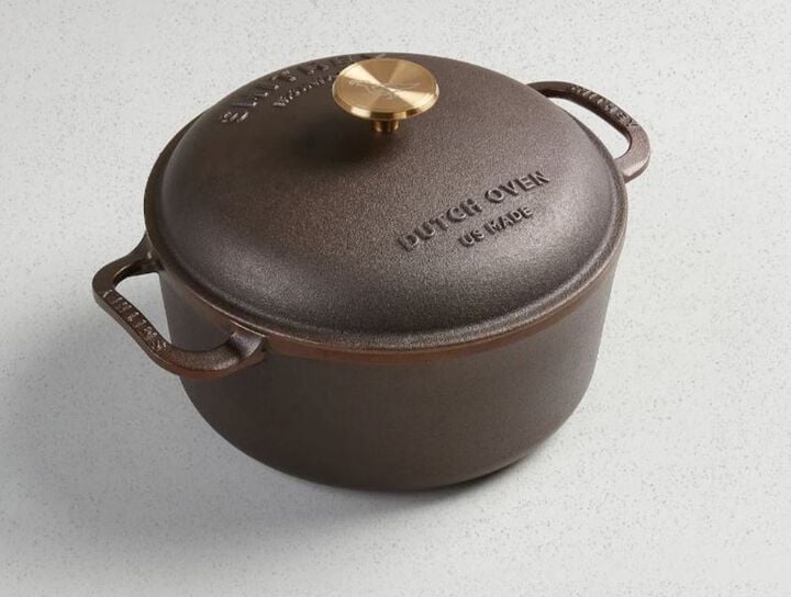 Smithey Ironware Cast Iron Dutch Oven 5.5 Quart