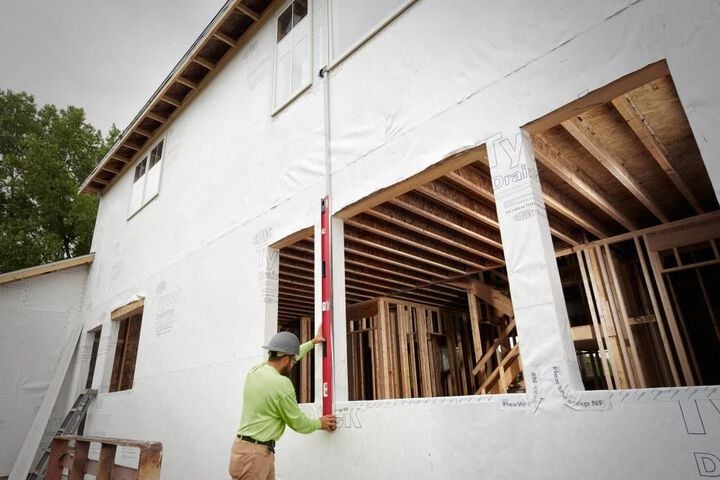 Milwaukee 6.5' - 12' REDSTICK Expandable Level, large image number 7
