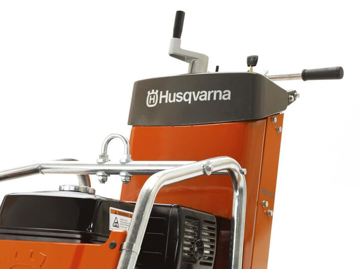 Husqvarna Construction FS 413 20 Inch 11.7 HP Honda Engine Gas Floor Saw Body Only, large image number 2