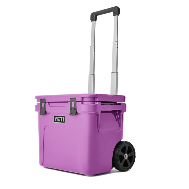 Yeti Roadie 32 Wheeled Hard Cooler, swatch