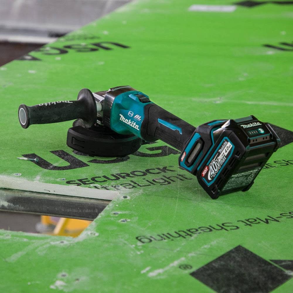 Makita 40V max XGT Angle Grinder Kit 4 1 2 5in GAG01M1 Acme Tools