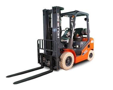 Heli Americas Forklift 5000# Load Capacity 185in TSU Dual Fuel with Kubota Engine and Non-Marking Tires, large image number 0