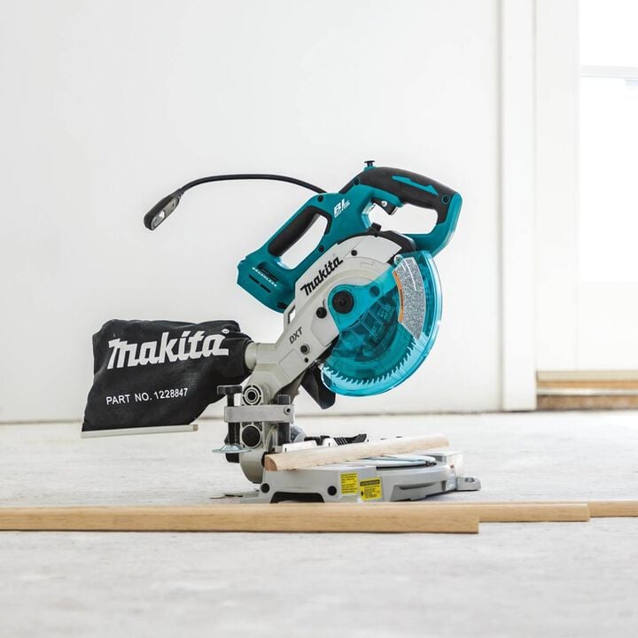 Makita 18V LXT 6 1/2in Compact Dual-Bevel Compound Miter Saw with Laser (Bare Tool), large image number 5