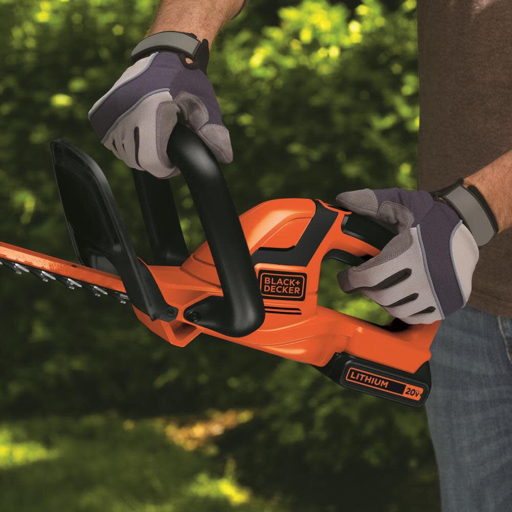 Black and Decker 20V MAX Lithium 22 Inch Hedge Trimmer, large image number 5