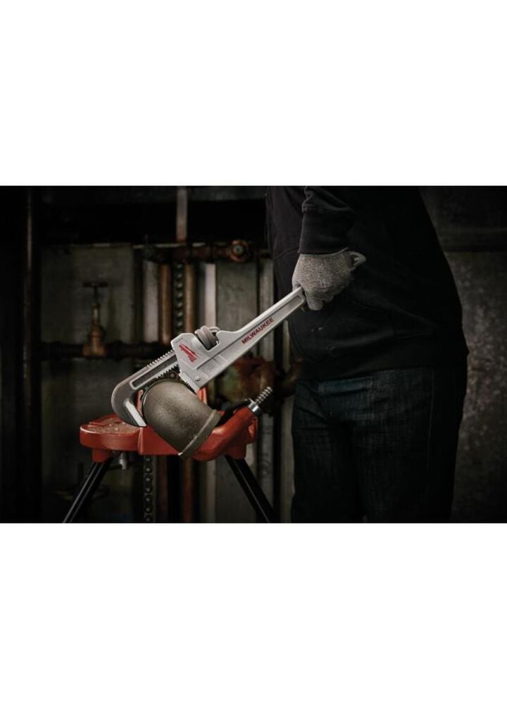 Milwaukee 18 Inch Aluminum Pipe Wrench, large image number 1