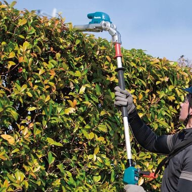 Makita 18V LXT Lithium-Ion Brushless Cordless 20in Articulating Pole Hedge Trimmer Kit (5.0Ah), large image number 3