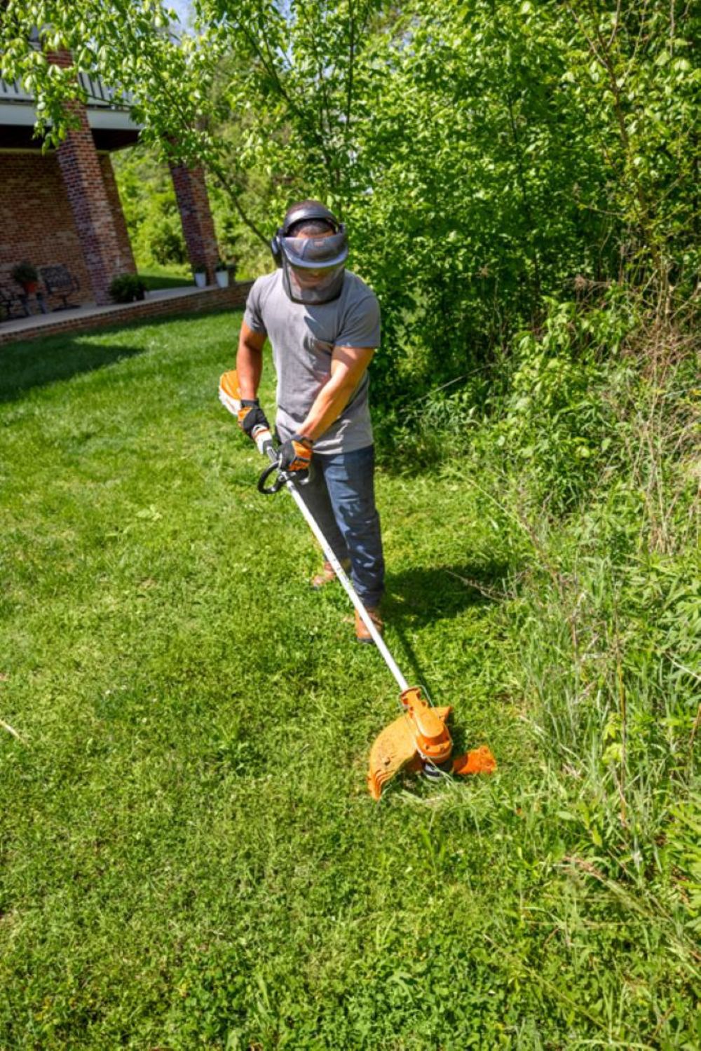 Stihl battery powered weed eater clearance