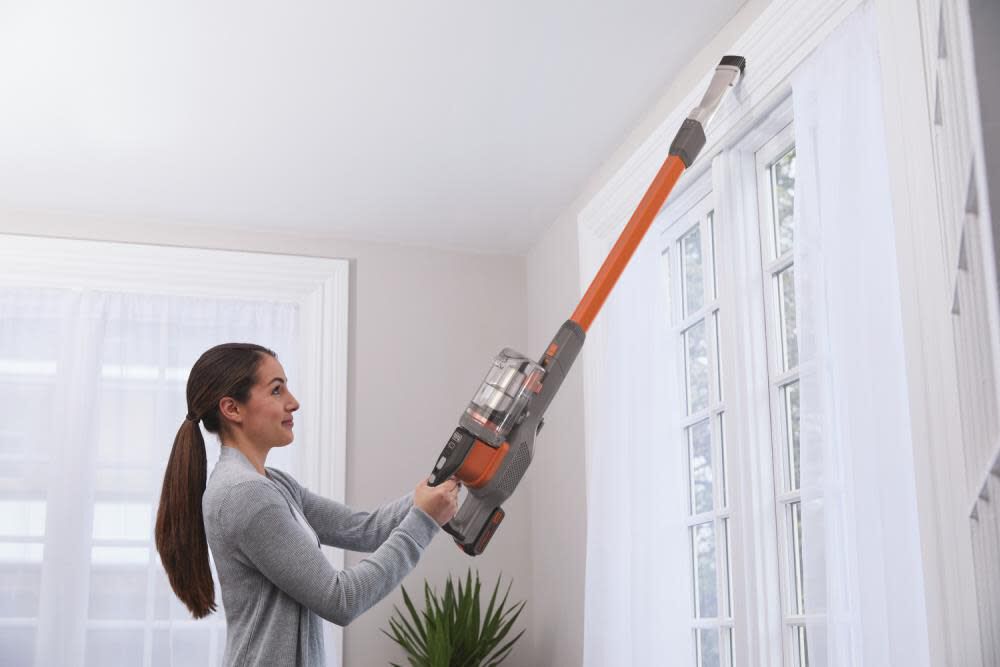 Black and Decker POWER SERIES Extreme 20V Cordless Stick Vacuum BSV2020