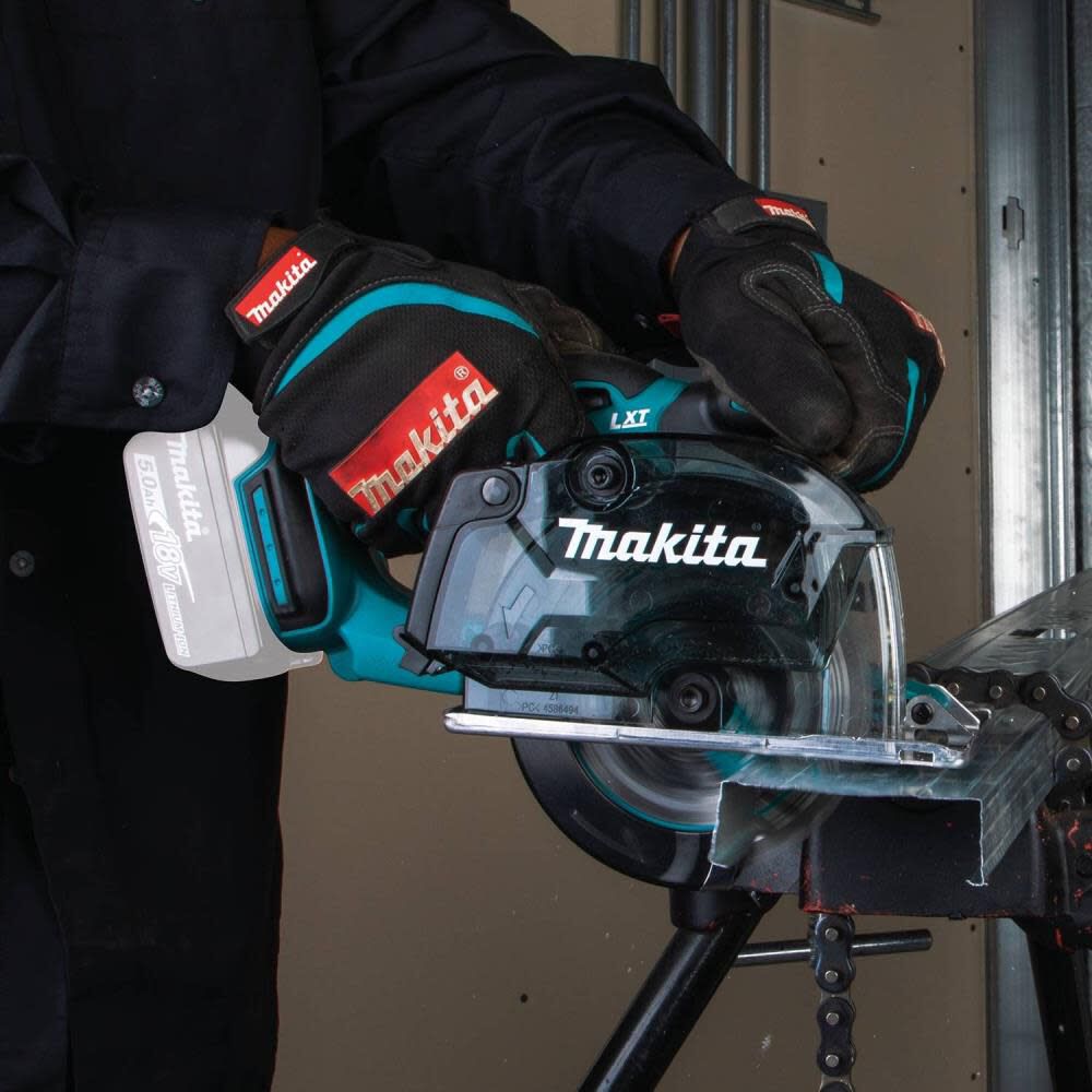 Makita 18V LXT Lithium Ion Cordless 5 3 8in Metal Cutting Saw