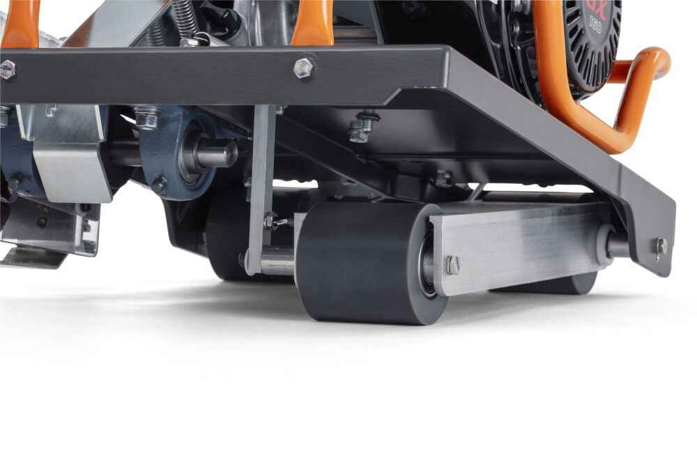 Husqvarna Construction Soff-Cut 150 Gas Concrete Saw with Honda 4.8 HP Engine Body Only, large image number 5