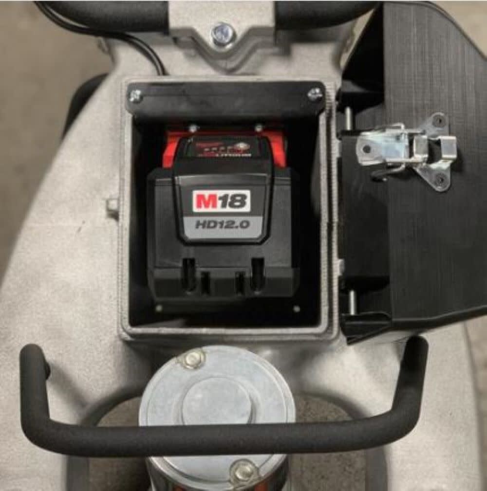 MBW EWS500 Electric ScreeDemon Wet Screed Powered by M18 REDLITHIUM Battery Battery & Screed Not Included, large image number 6