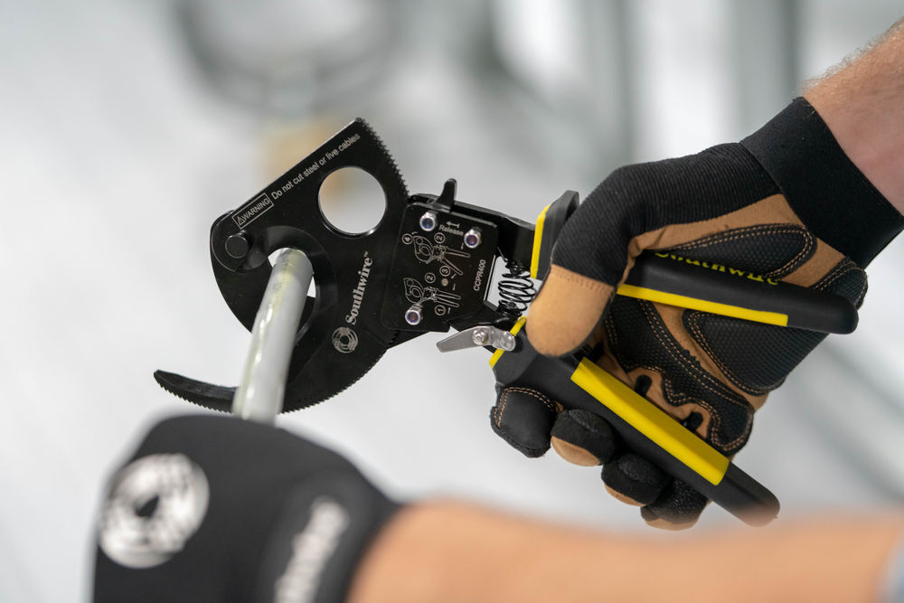 Southwire Ratcheting Cable Cutters, large image number 4