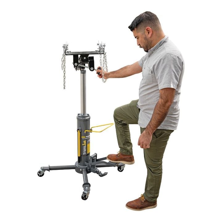 Ranger RTJ-1 1-Ton Capacity Telescoping Transmission Jack, large image number 2
