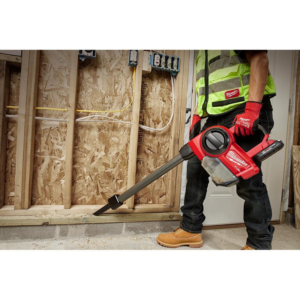Reconditioned milwaukee chainsaw deals