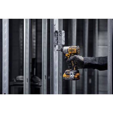 DEWALT 20V MAX XR 1/4in Impact Driver Kit, large image number 9