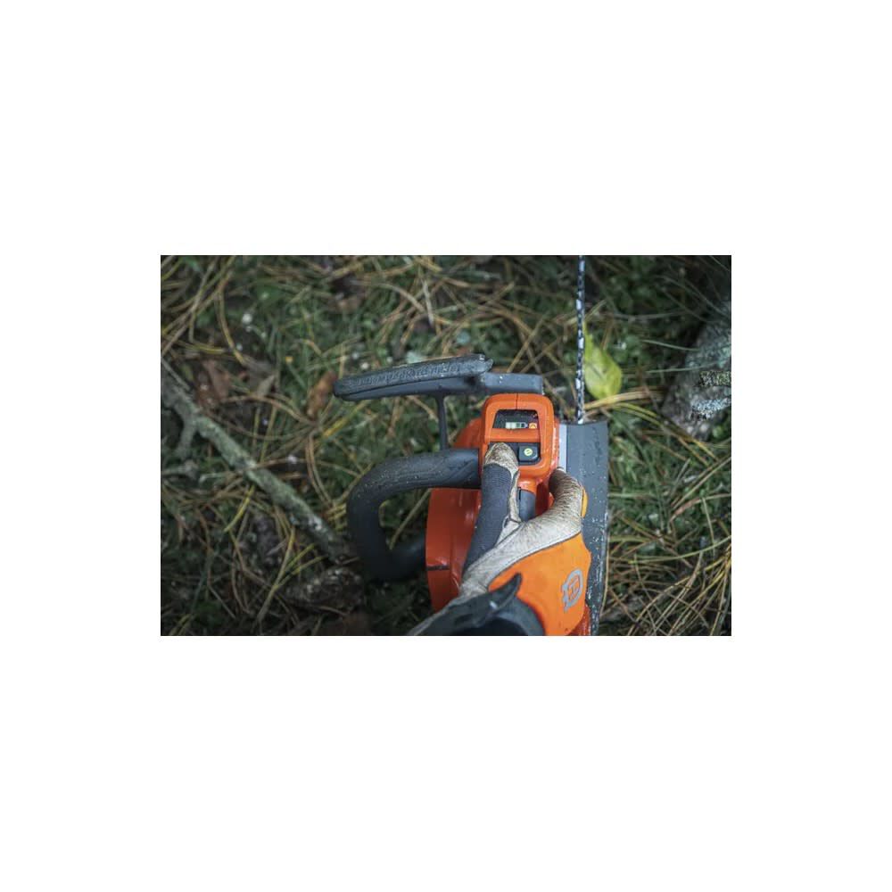 Husqvarna T542i XP 14 Inch Bar 36V Battery Top Handle Chainsaw Cordless Kit, large image number 18
