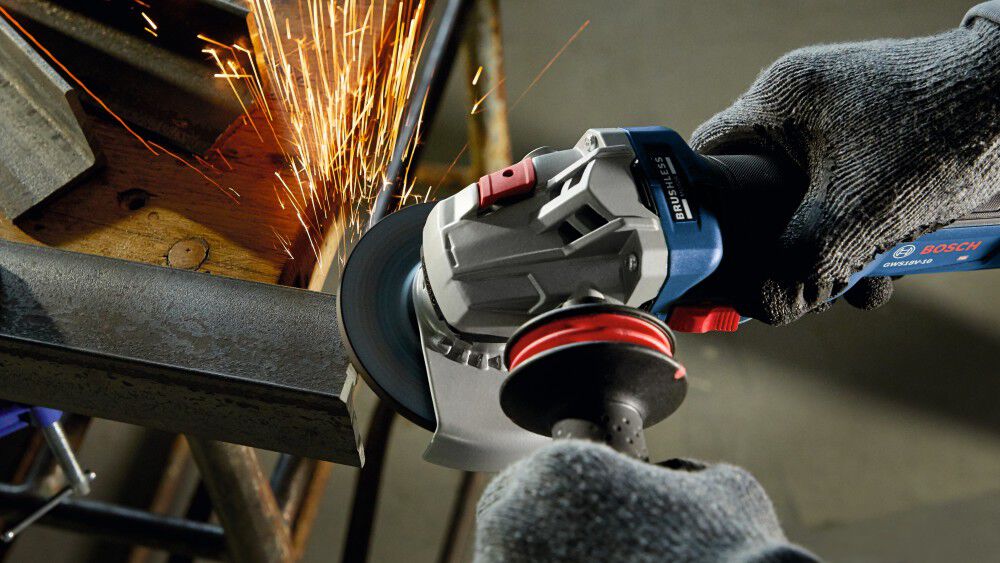 Bosch 18V 4 1/2-5in Angle Grinder Kit, large image number 11