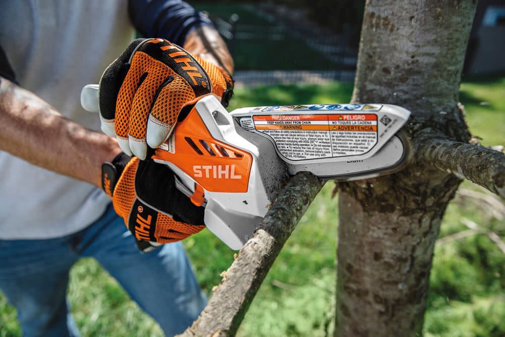 Stihl GTA 26 Garden Pruner with 10.8V LithiumIon Battery and Charger