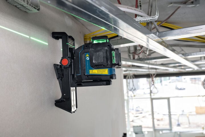 Bosch 3.7V 360-Degree Green-Beam Three-Plane Leveling and Alignment Laser, Reconditioned, large image number 6