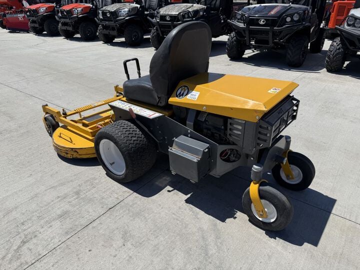Walker B27i 48 Inch 26.5HP Zero-Turn Lawn Mower Used 2021, large image number 6