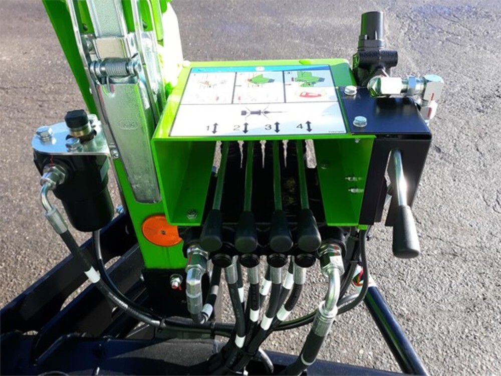 Niftylift TM34TG 34 Ft. Gas Powered Trailer Mounted Towable Cherry Picker, large image number 16