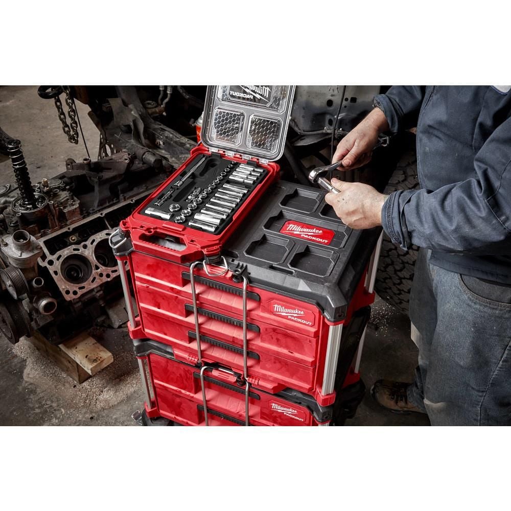 Milwaukee 3/8 32pc Ratchet and Socket Set in PACKOUT - Metric, large image number 7