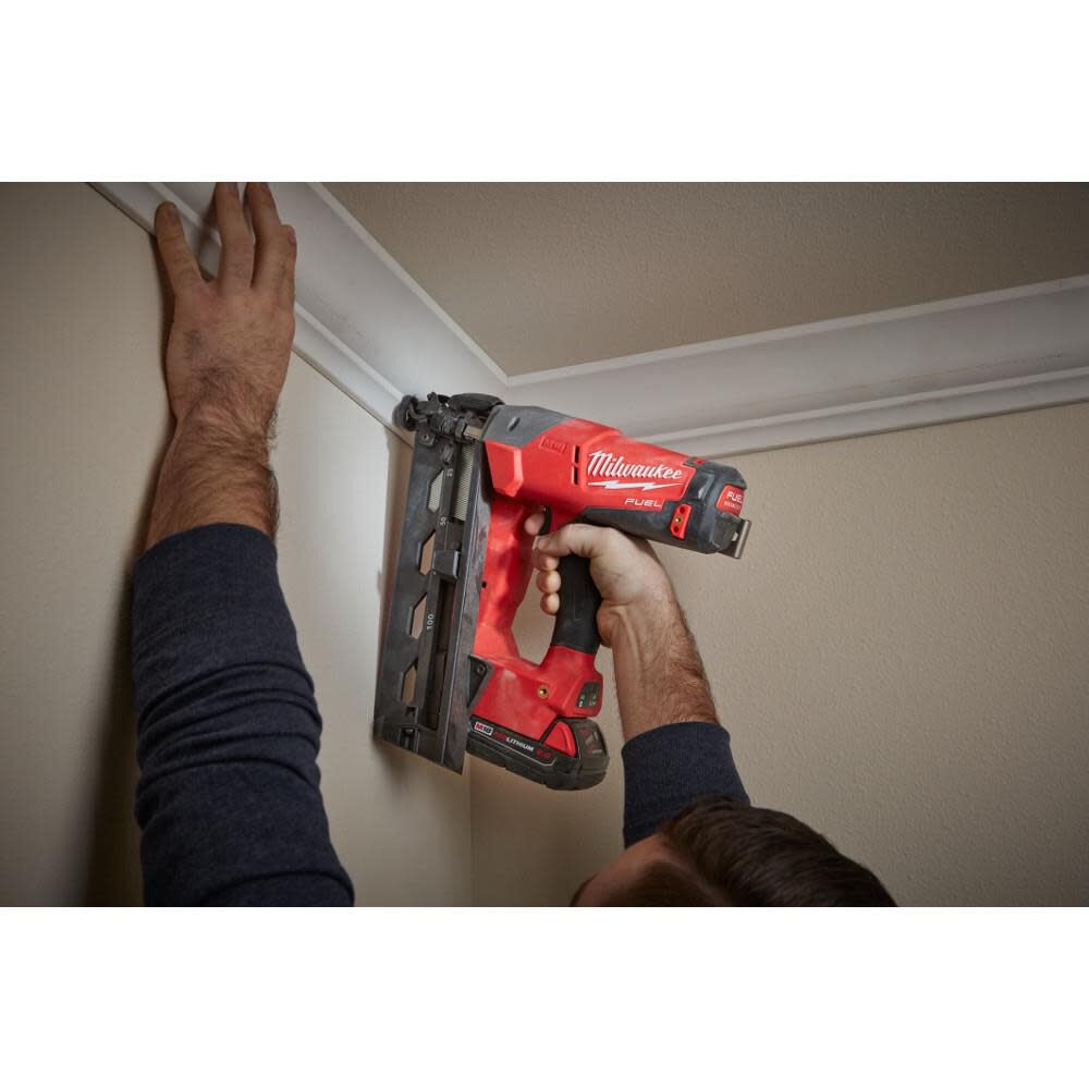 Milwaukee 2742 online