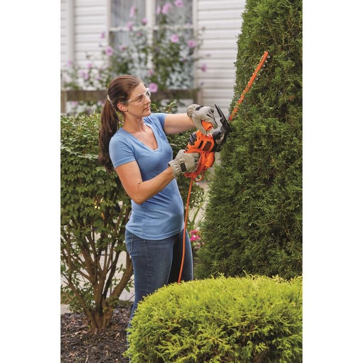 Black and Decker 16 Inch Electric Hedge Trimmer, large image number 5