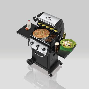 Broil King Monarch 320 3-Burner Liquid Propane Gas Grill, large image number 2