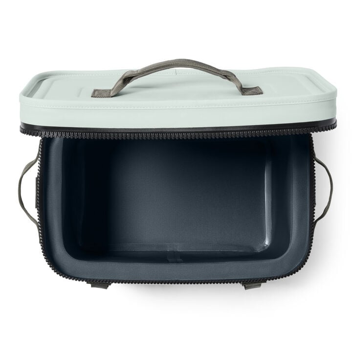 YETI Hopper Flip 18 Soft Cooler, large image number 7
