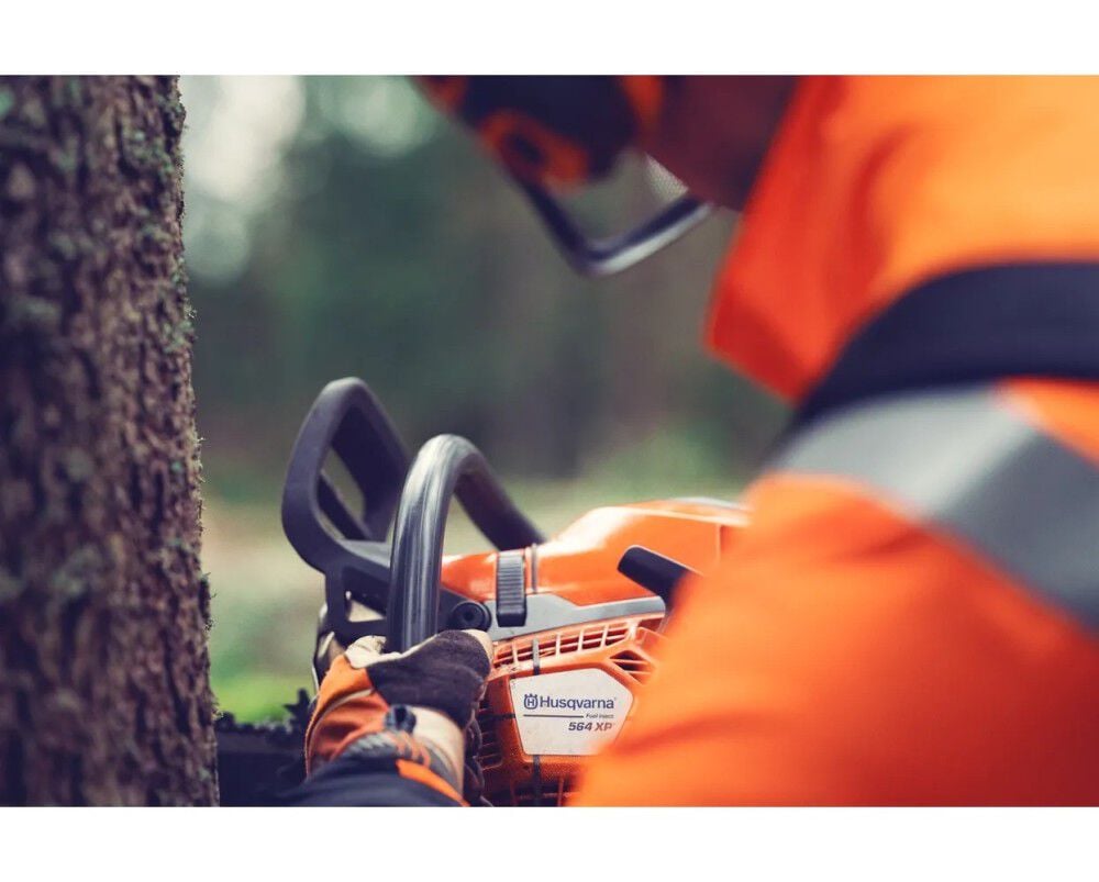 Husqvarna 564 XP G Fuel Injected 24 Inch X-Tough RSN 3/8 Inch C85 Chainsaw, large image number 7