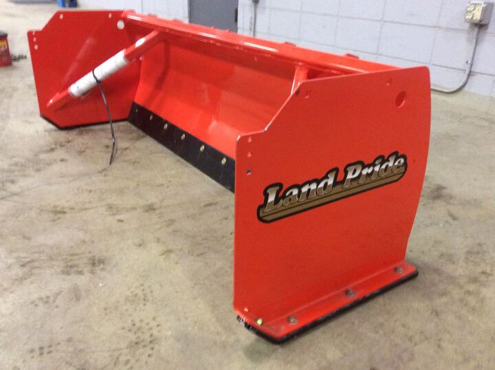 Land Pride SP0560 60 Inch SPL05 Series Loader Snow Pusher, large image number 2