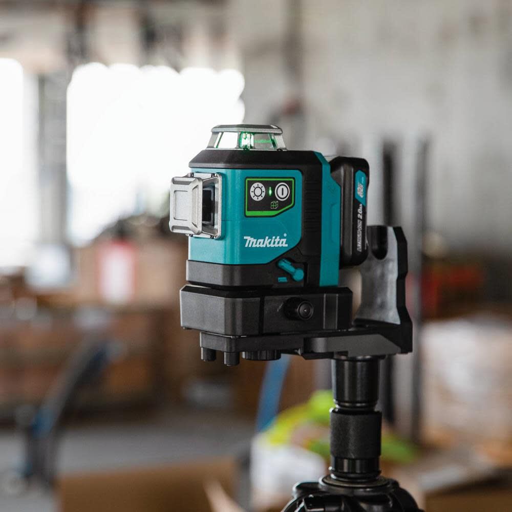 Makita 12v deals laser level