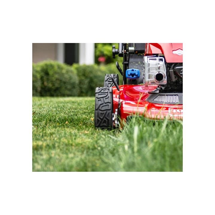 Toro Personal Pace Auto Drive Lawn Mower with Bagger 22in, large image number 4