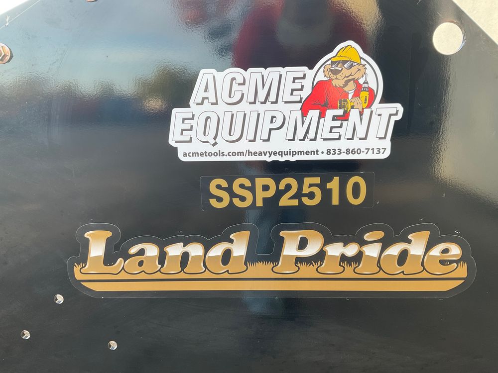 Land Pride SSP25 Series 10 Ft. Snow Pusher for Kubota 50-80HP Loader, large image number 8
