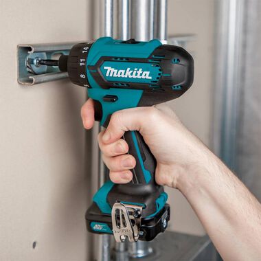 Makita 12V Max CXT Lithium-Ion Cordless 1/4 In. Hex Driver-Drill Kit (2.0Ah), large image number 9