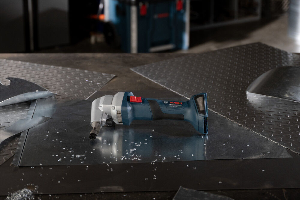 Bosch 18V 16 Gauge Nibbler (Bare Tool), large image number 2