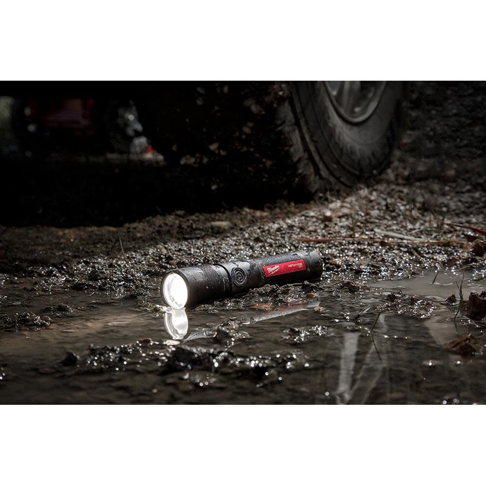 Milwaukee USB Rechargeable 1100L Twist Focus Flashlight, large image number 19